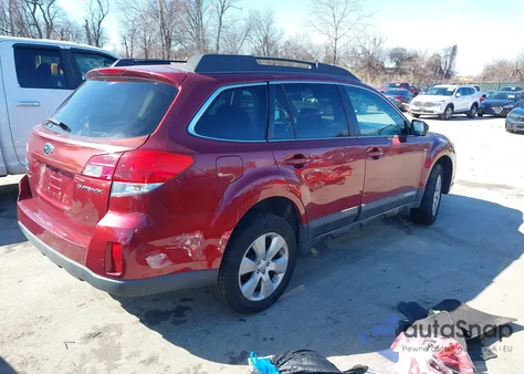 2012 Subaru Outback 2.5I Premium z USA, uszkodzony, nr VIN 4S4BRCGC3C3218593